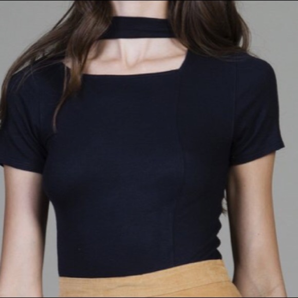 cut out choker top